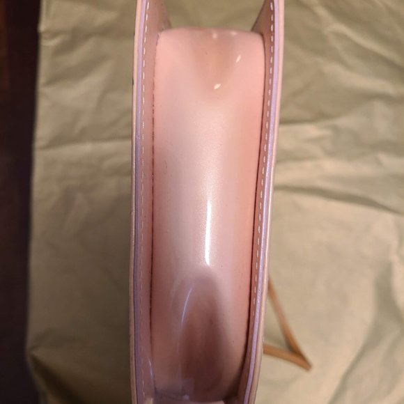 LOUIS VUITTON VINTAGE PINK PURSE WITH MONOGRAMS NEEDS RESTORATION. - Picture 2 of 16